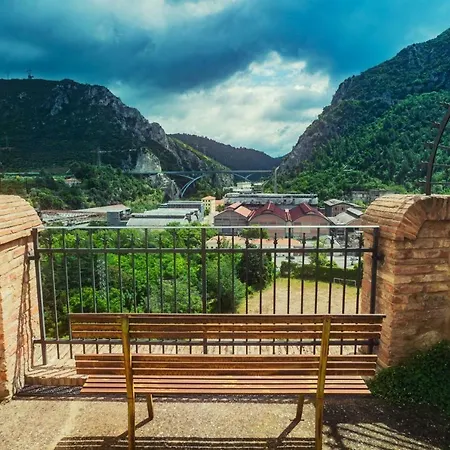 La Residenza Dei Papi * Papigno